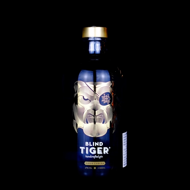 盲虎尾胡椒琴酒